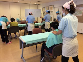 施設実習な技香士講座でした_a0191183_17184640.jpg