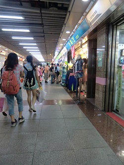 2014.7.3～5　台北旅行⑨　地下街Z區Y區～士林夜市_d0054859_134190.jpg