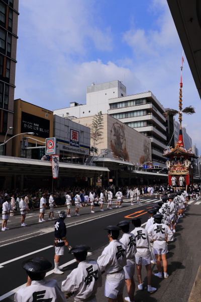 祇園祭　前祭・山鉾巡行　～注連縄切り～_e0051888_5551844.jpg