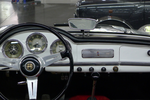 54y Triumph TR2_a0129711_18183276.jpg
