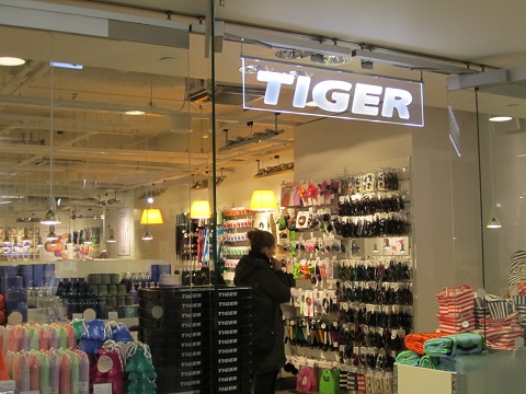  2014年5月　Helsinki＆Tallinn旅行(20) ヘルシンキでTigerへ_e0041217_1612455.jpg