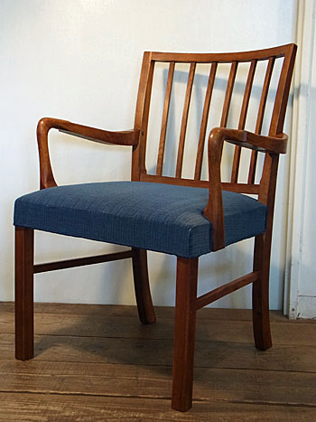 arm chair_c0139773_17345448.jpg