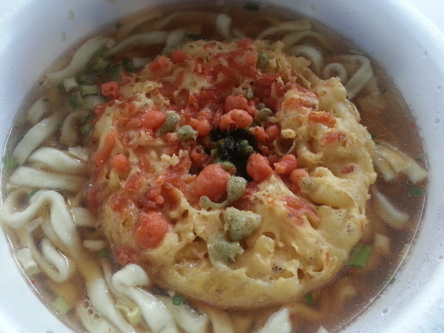 日清 北のどん兵衛天ぷらうどん¥173_b0042308_2242241.jpg