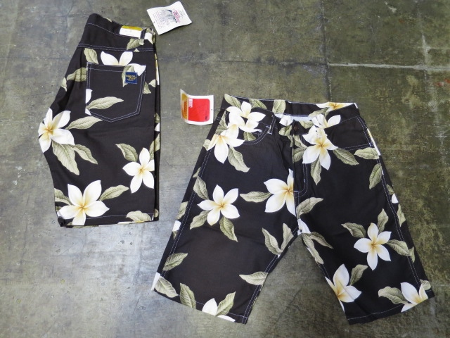 California BRAND ・・・ ALOHA柄 SHORT PANTS (DEAD STOCK)!★!_d0152280_17352130.jpg