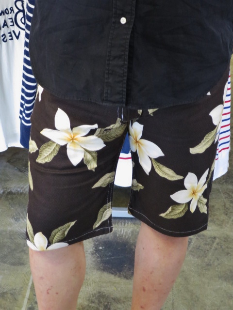 California BRAND ・・・ ALOHA柄 SHORT PANTS (DEAD STOCK)!★!_d0152280_17422055.jpg
