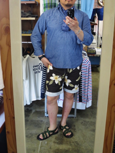 California BRAND ・・・ ALOHA柄 SHORT PANTS (DEAD STOCK)!★!_d0152280_17452093.jpg