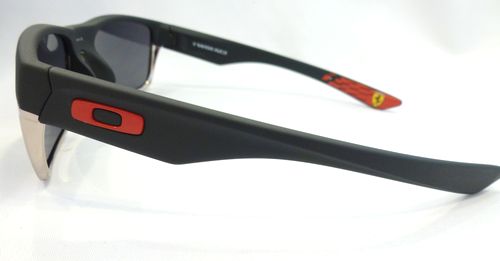 OAKLEY-オークリー-から、Ferrariコラボモデルが入荷致しました! by 甲府店_f0076925_15173083.jpg