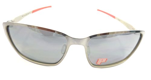 OAKLEY-オークリー-から、Ferrariコラボモデルが入荷致しました! by 甲府店_f0076925_15195775.jpg