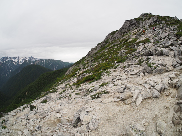 f0251840_1163052.jpg