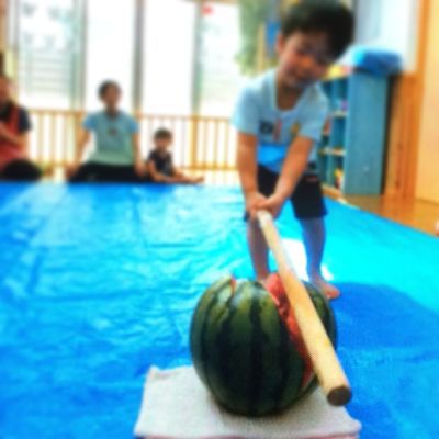 スイカ割りをしました♪7月22日の給食_c0293682_17463192.jpg