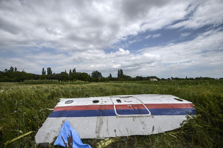 ウクライナ内戦：マレーシアMH17機「撃墜」の真相は？_f0166919_11114897.jpg