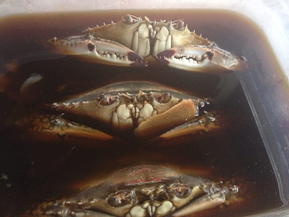 飯泥棒 活ワタリガニの醤油漬けです のんびり酒場ニコル