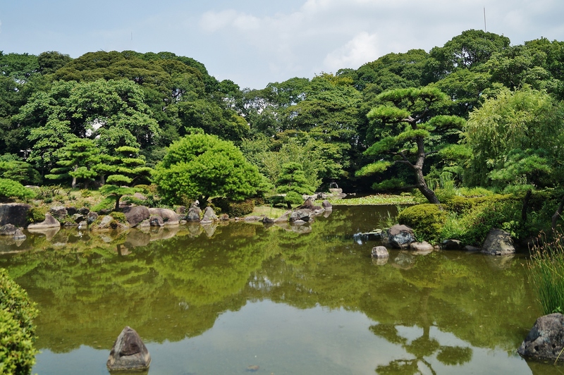 慶沢園とあべのハルカス_b0063958_2104537.jpg