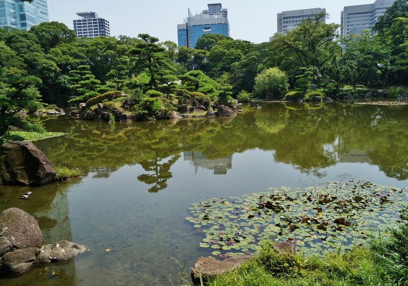 慶沢園とあべのハルカス_b0063958_2114971.jpg