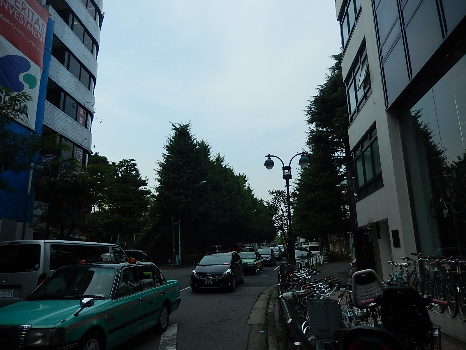 7月23日　渋谷　原宿　の自転車屋　FLAME bike前です_e0188759_155525100.jpg