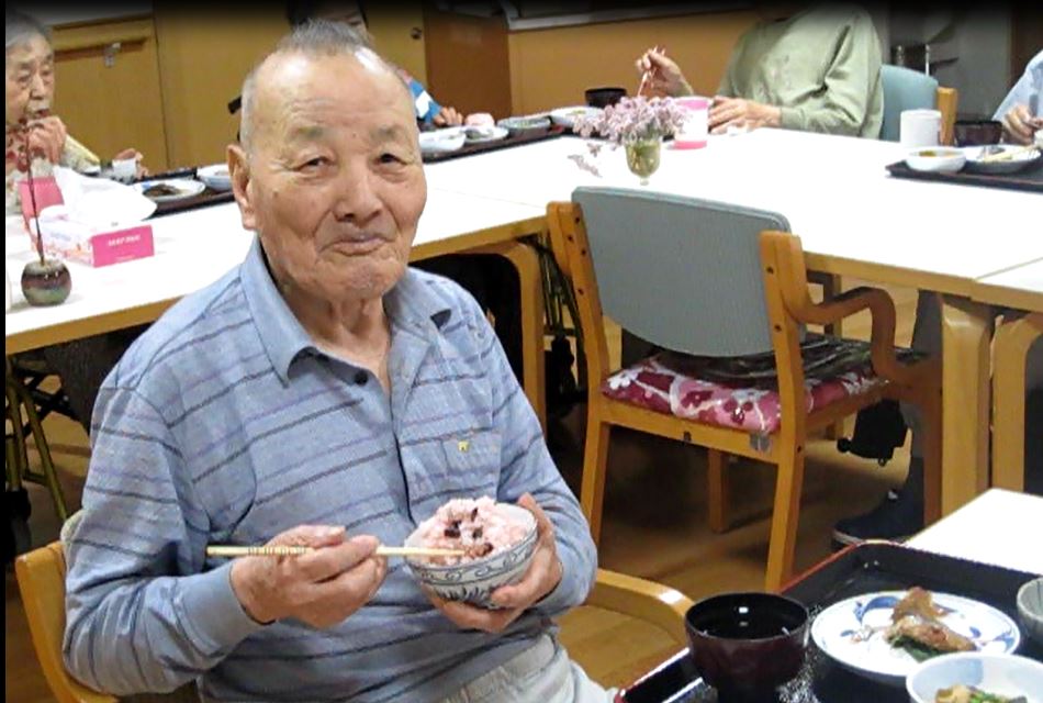 らくえん・らくえん倶楽部「行事食」の紹介_e0191174_15594719.jpg