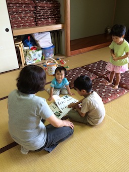 夏の松ヶ丘公民館_a0191183_18134231.jpg