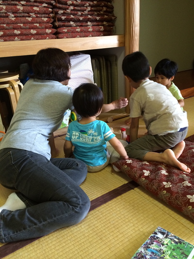 夏の松ヶ丘公民館_a0191183_18135255.jpg