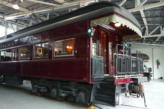 スコーミッシュの鉄道博物館で古き良き時代の列車見学!_d0129786_7153891.jpg