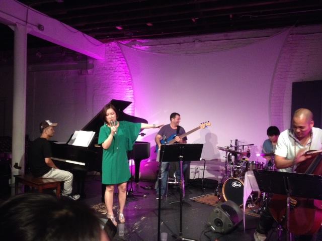 SHAPESHIFTER LABでのライブ大盛況におえることができました☆_a0150139_130476.jpg