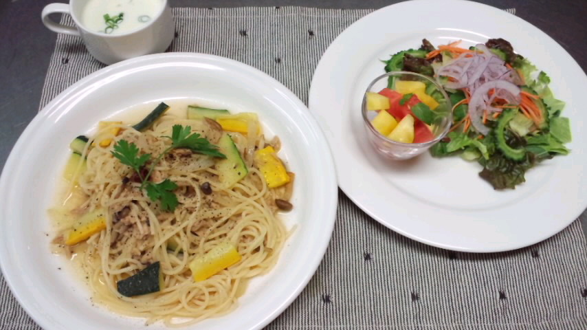 今週のハルヒメランチ（25日まで）_f0140845_1953964.jpg