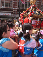 夏祭り_e0010353_22303555.gif