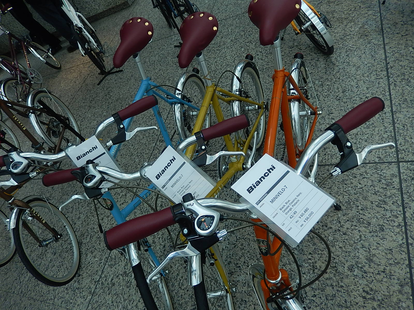 7月24日 渋谷 原宿 の自転車屋 FLAME bike前です_e0188759_12185894.jpg