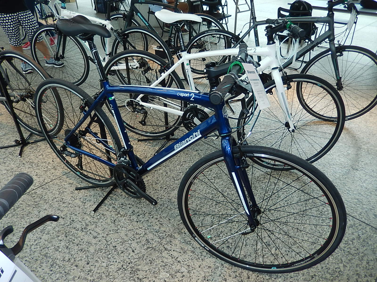 7月24日 渋谷 原宿 の自転車屋 FLAME bike前です_e0188759_12202115.jpg