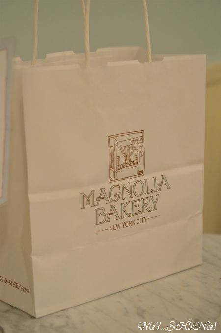 「Magnolia Bakery 表参道」のカップケーキ_e0080563_21501440.jpg