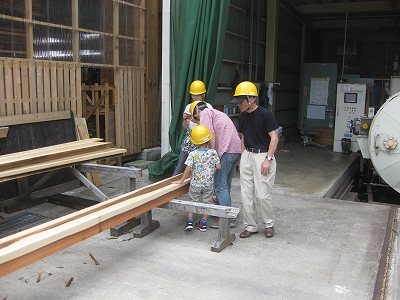 ■製材見学■_e0188083_19220562.jpg