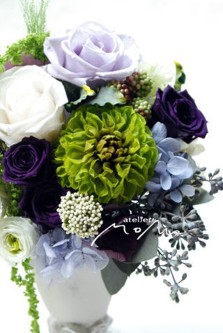 ホワイト&ラベンダーのお花で♪_a0136507_21363242.jpg
