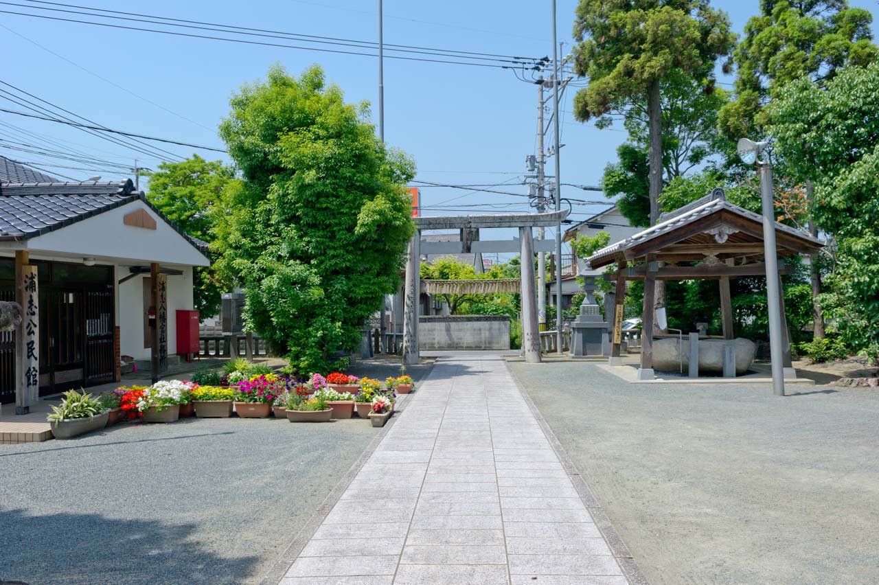 浦志八幡宮　福岡県糸島市浦志_b0023047_03213360.jpg