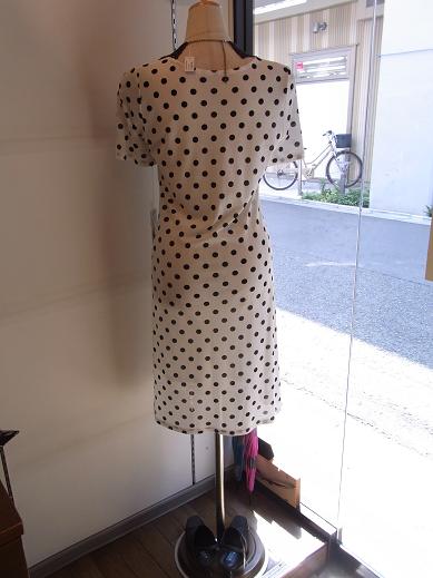 涼しいワンピース_d0236253_18462799.jpg
