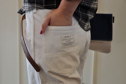 チェック × white ・ ・ ・ \"nicholson&nicholson/COMMONO reproducts\"_b0110582_15352377.jpg