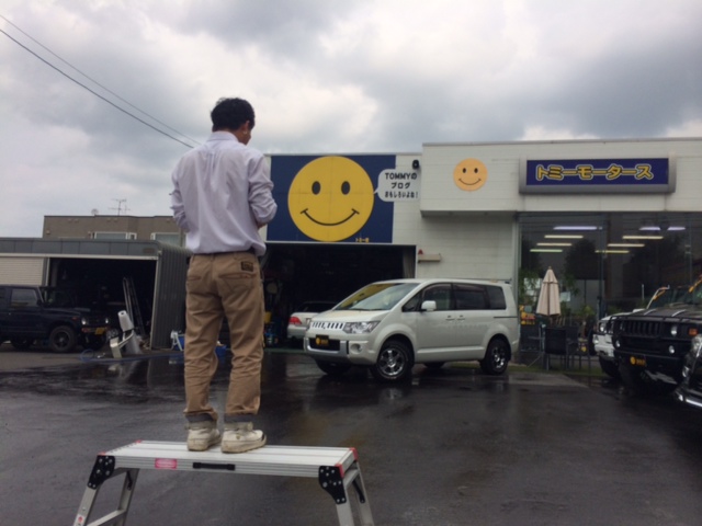 店長のニコニコブログ!7月25日 金曜日☆ ランクル ハマー アルファード_b0127002_0242740.jpg