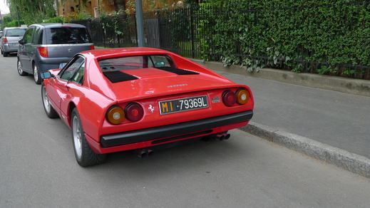 milano のGTB とBrecia のgt4_a0129711_1174585.jpg