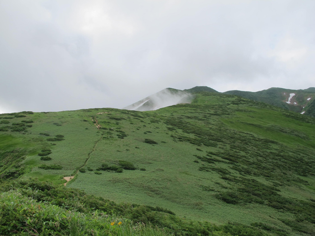 2014年7月21日　朝日連峰（３日目　狐穴小屋～以東岳～泡滝ダム）_c0116856_18452385.jpg