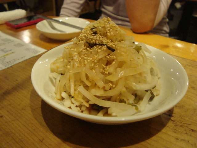 代々木「炭火焼ホルモン まんてん」へ行く。_f0232060_1525476.jpg