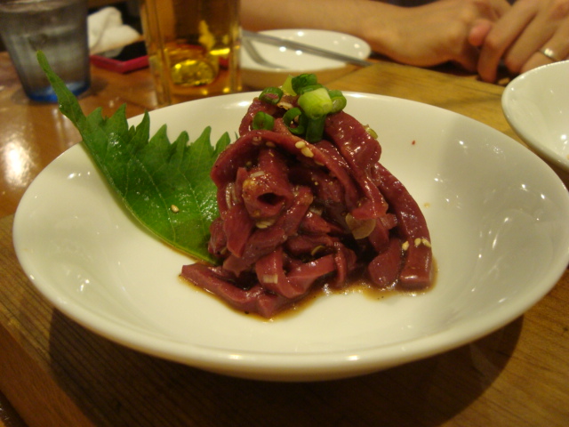 代々木「炭火焼ホルモン まんてん」へ行く。_f0232060_1528348.jpg