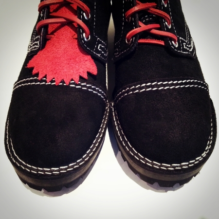 BLACK/RED COMBINATION BOOTS_a0285796_16351536.jpg