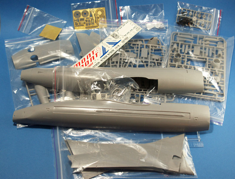 sc1/72のボーイングB.737-200制作_d0329202_3464737.jpg