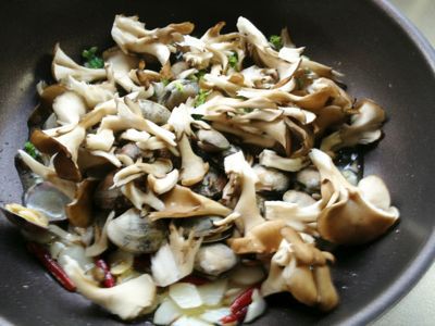 vol.17　あさりのガーリックバター醤油でへべすの和風パスタ_a0300410_21485373.jpg