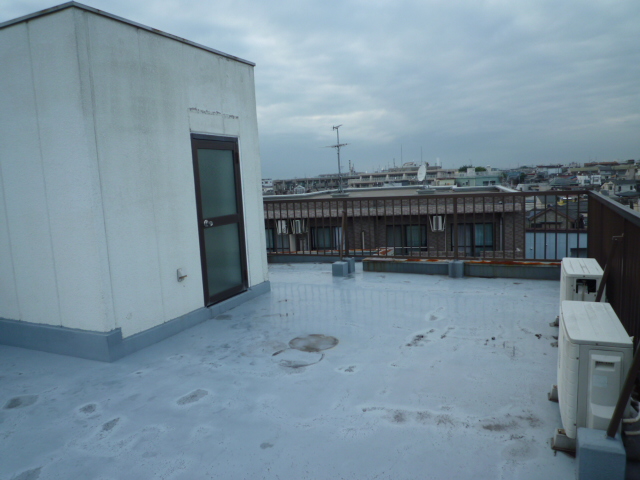 専用屋上利用できる賃貸物件(板橋区編)_b0246953_1949793.jpg