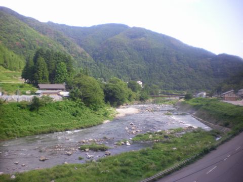 真夏の北陸ローカル線8(ひだ高山天照寺YH/高山本線)_b0005281_2056318.jpg