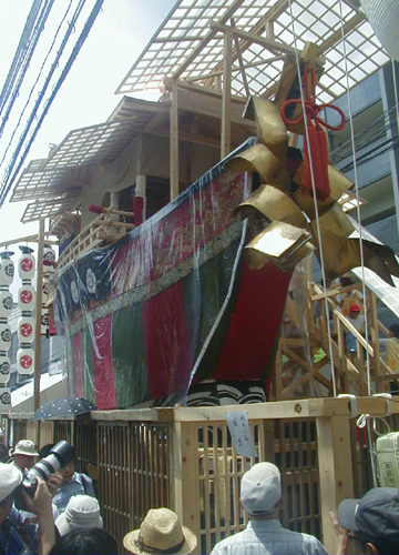 ●祇園祭の大船鉾を見に行く、その4_d0053294_1231488.jpg