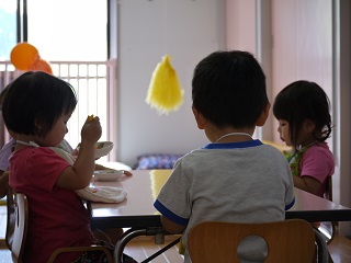 147/28給食_f0236012_11293278.jpg