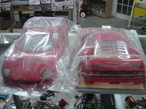 タミヤ フェラーリF-40ボディとホイール : 愛知県岡崎市 タミヤ フェラーリF-40ボディとホイール : 愛知県岡崎市