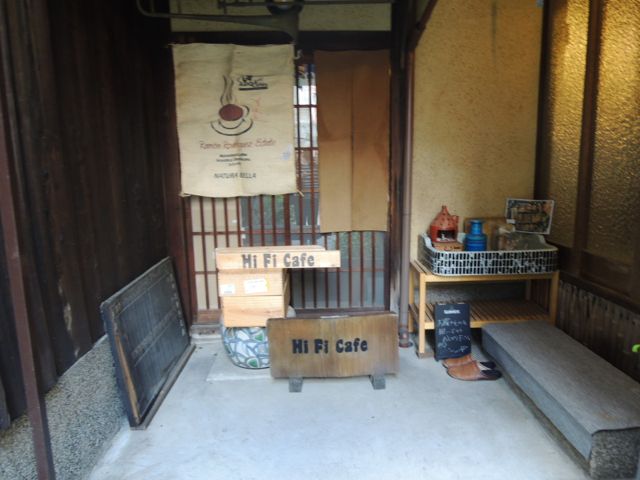 a0254130_1256840.jpg