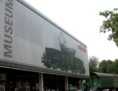 f0210340_3583435.jpg