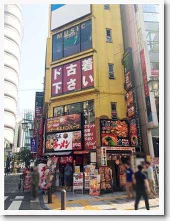 懐かしの新宿駅東口_c0133013_1135254.jpg